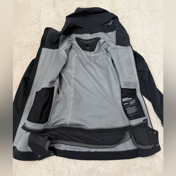 Black Diamond Woman’s Stretch Recon Shell Small Black - Picture 6 of 8